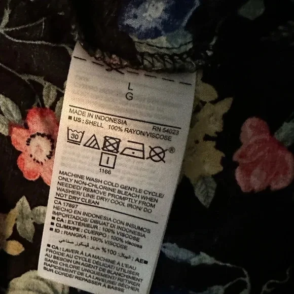 Old Navy floral tank for women - Picture 5 of 5